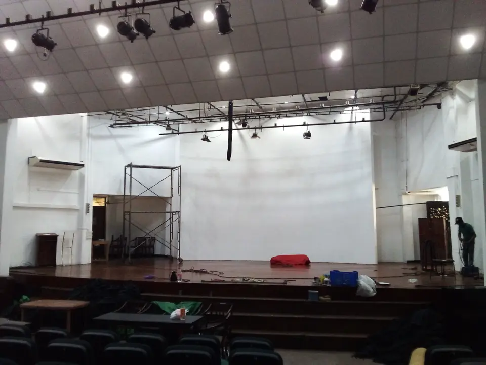 Methodist College, Colombo 03 — stage curtain project photograph 2